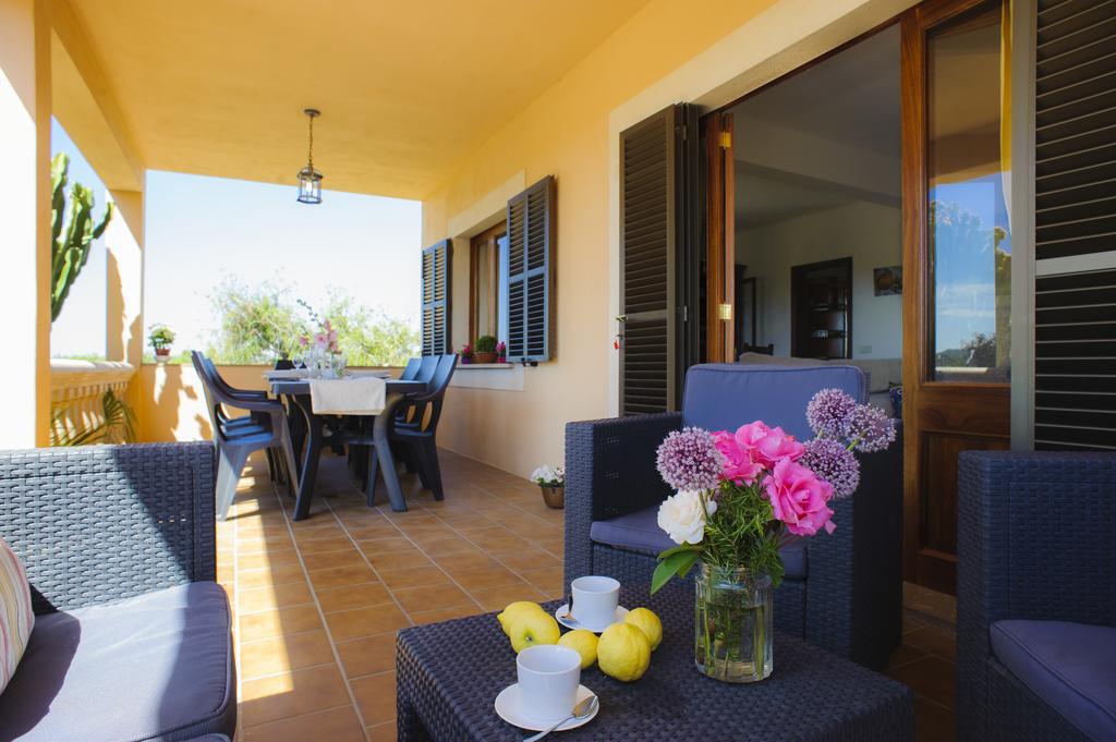 Finca Miguel Tomas Cas Concos Habitación foto